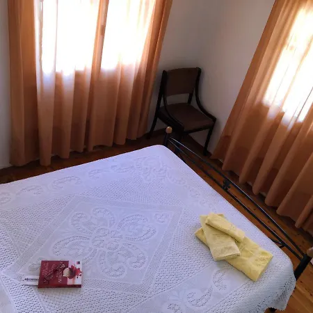 Apartment Martha Iv Amaliada